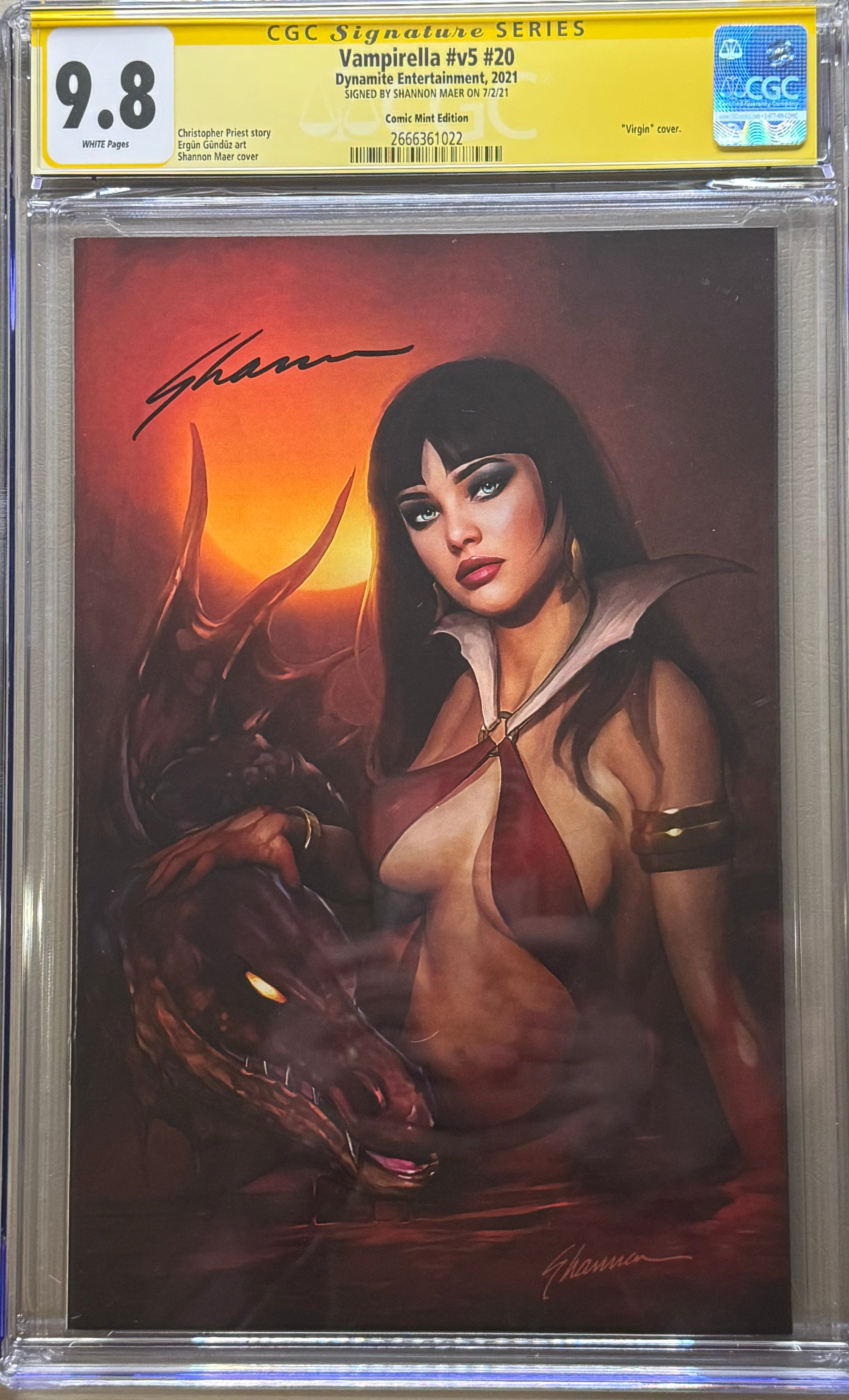 Vampirella 2024 2 comic mint virgin edition